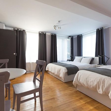 Casa Ris Hotel Targu Jiu Ngoại thất bức ảnh