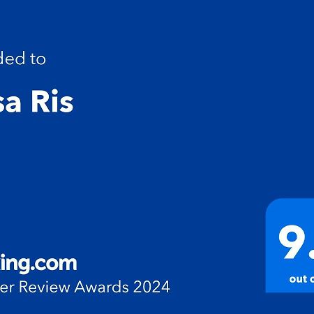 Casa Ris Hotel Targu Jiu Ngoại thất bức ảnh