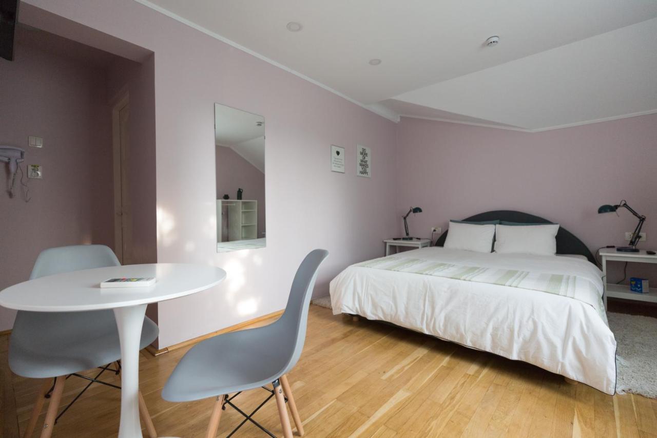 Casa Ris Hotel Targu Jiu Ngoại thất bức ảnh